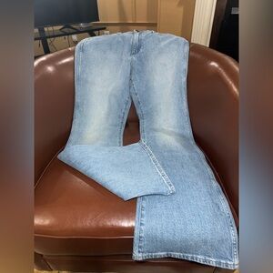 NWT Wrangler Golden Days Bootcut Jeans Medium Wash 30x32